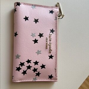 ⭐️Kate Spade Pink Wallet with Star Pattern